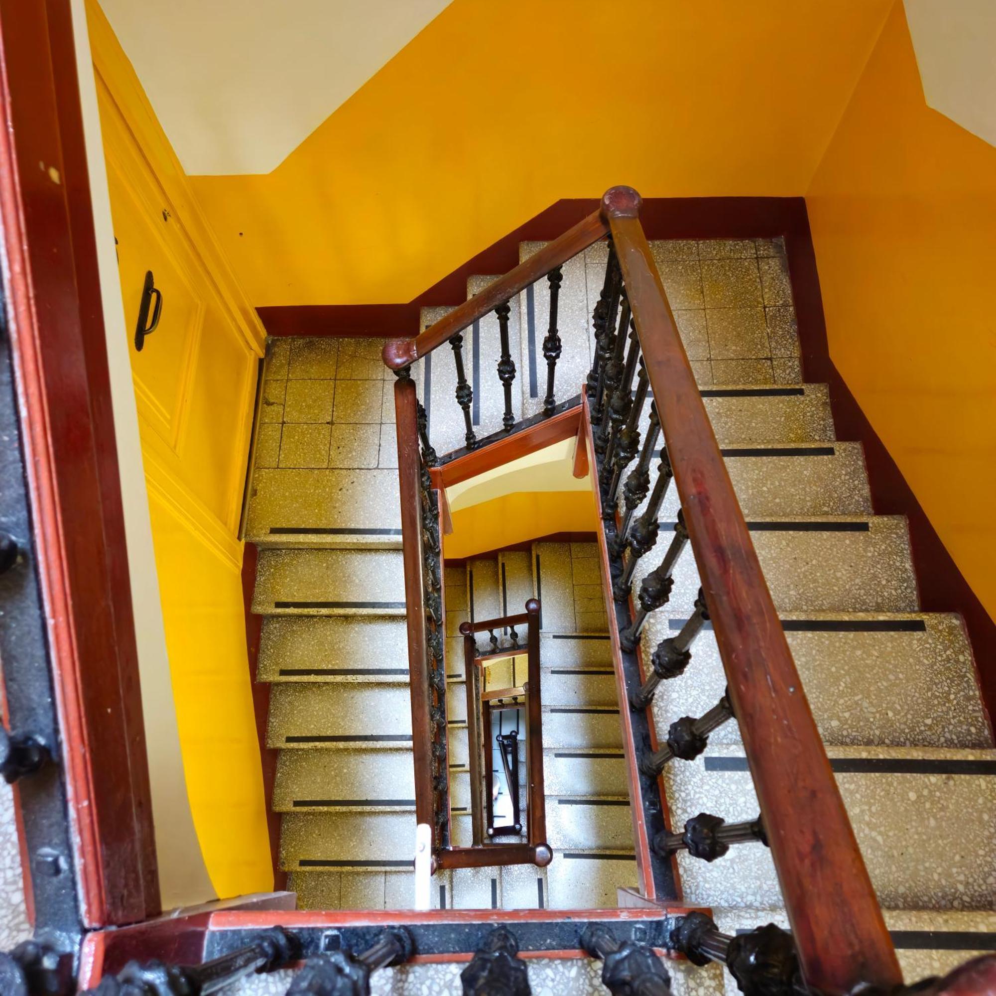 Youth Hostel - Central And Basic Drassanes — Photos 1